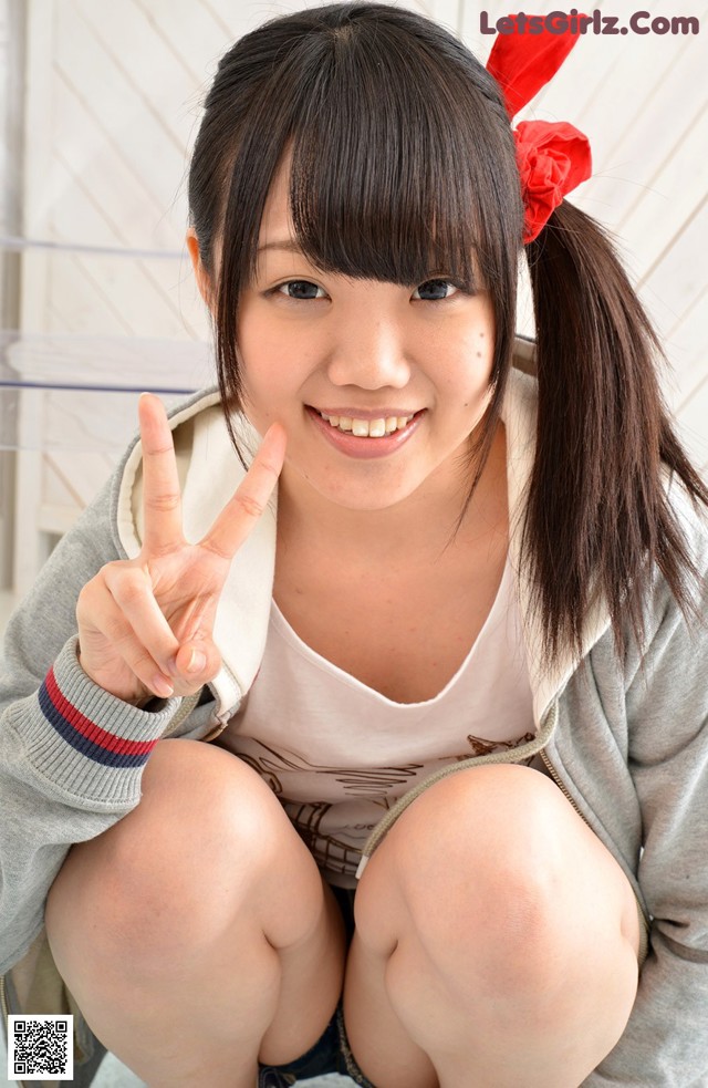 Himawari Natsuno - Tiny Asian Dairy No.925a38